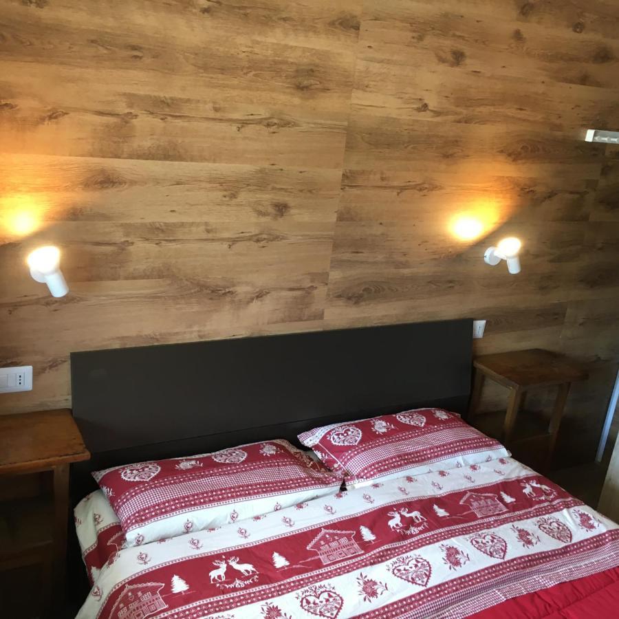 Sul Cucuzzolo Appartement Marilleva Buitenkant foto
