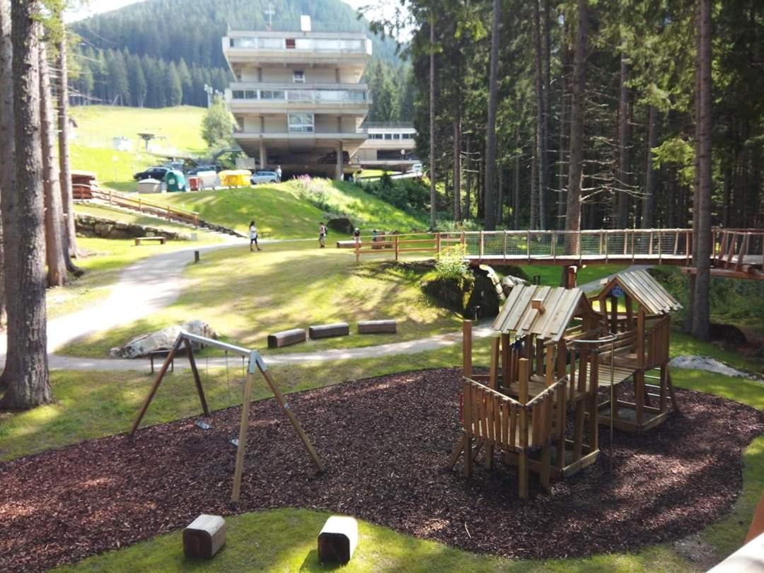 Sul Cucuzzolo Appartement Marilleva Buitenkant foto